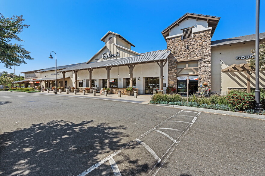 29851 Ortega Hwy, Mission Viejo, CA for lease - Building Photo - Image 2 of 19