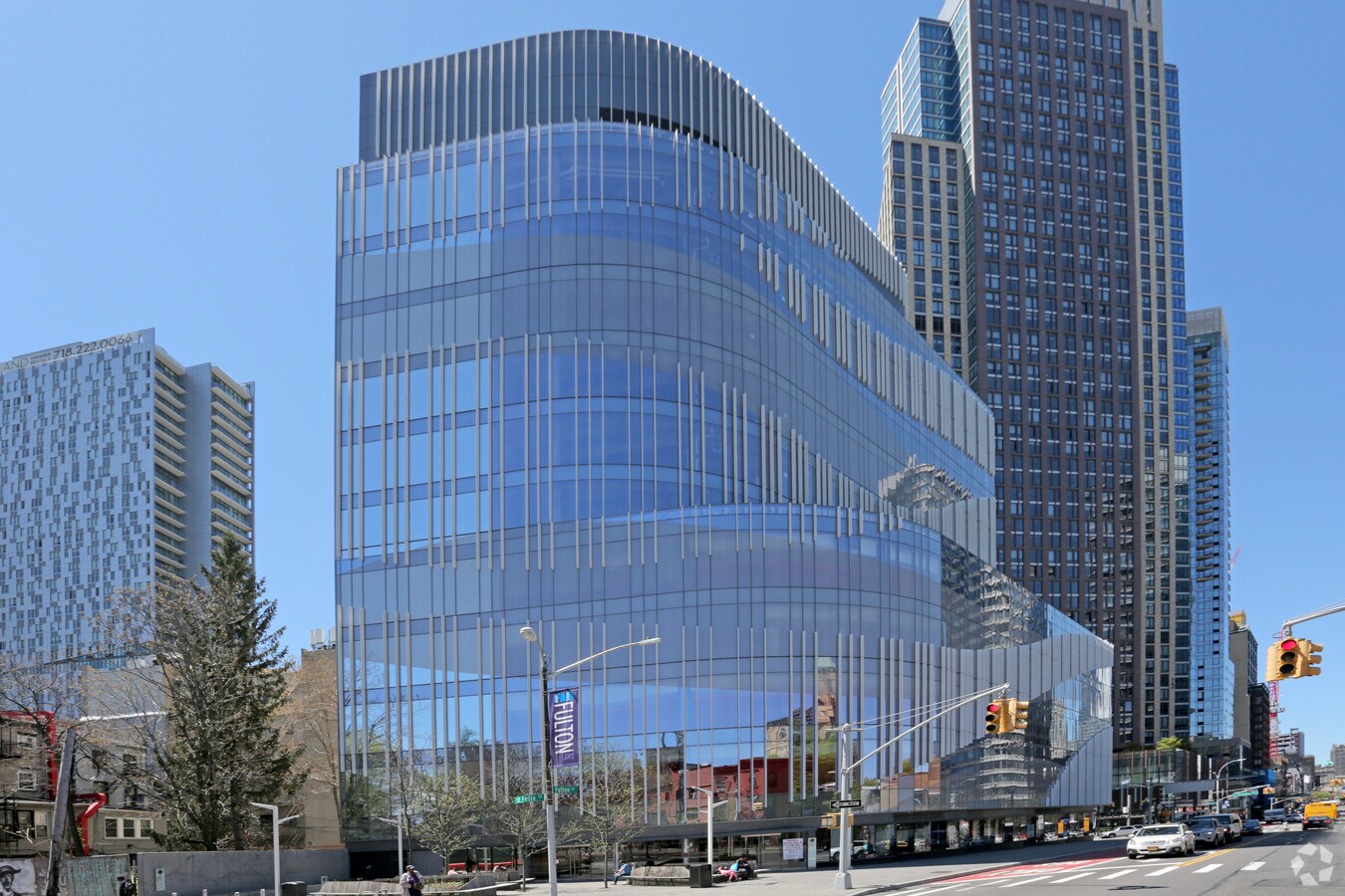 620 s broadway footaction