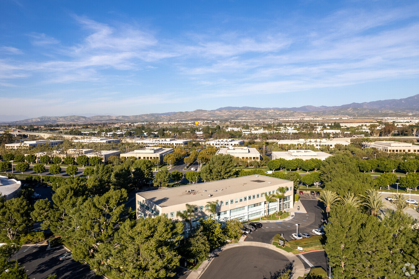 1 Venture, Irvine, CA 92618 - One Venture Plaza | LoopNet