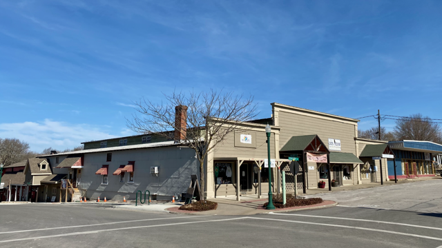 303 Seminary St, Warsaw, MO for sale - Primary Photo - Image 1 of 1