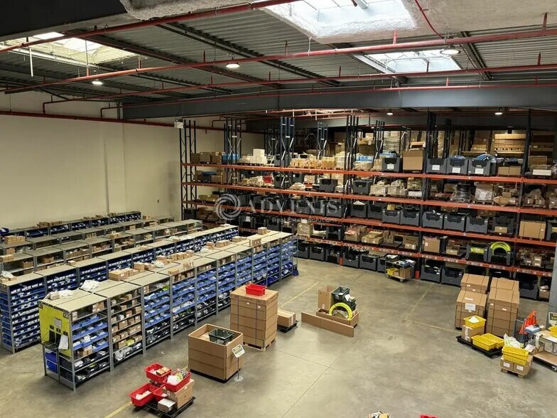 Industrial in Stains for lease - Interior Photo - Image 2 of 7