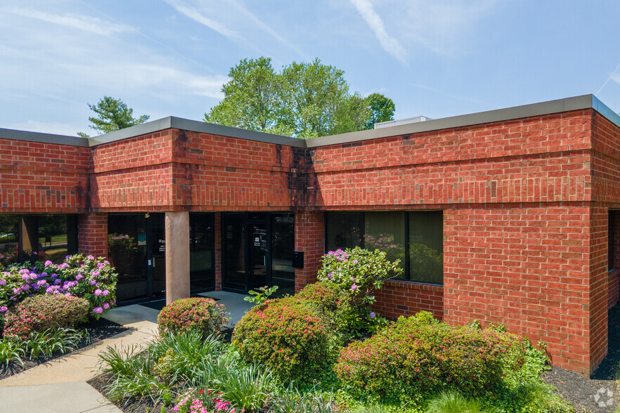 748 Springdale Dr, Exton, PA for lease - Building Photo - Image 3 of 4