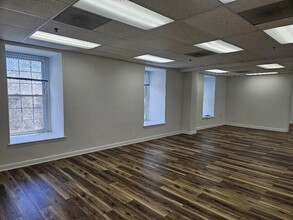 50 S Pickett St, Alexandria, VA for lease Interior Photo- Image 2 of 10