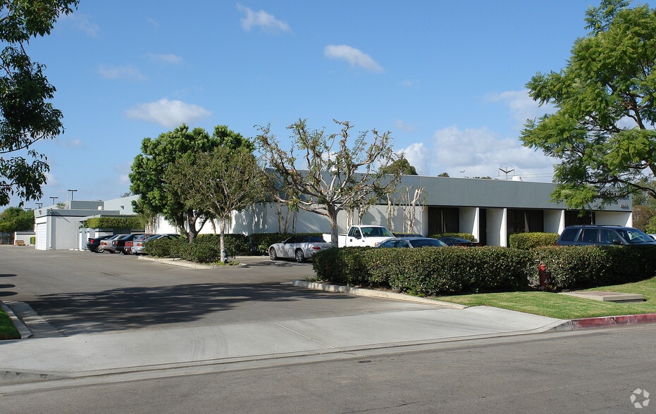 16601 Hale Ave, Irvine, CA for lease - Building Photo - Image 3 of 3