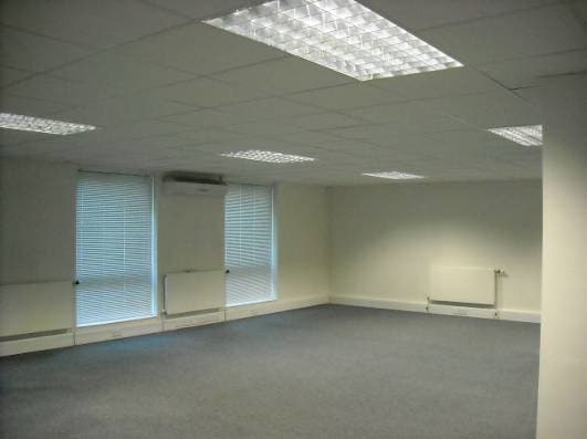 30 Queen Charlotte St, Bristol for sale - Interior Photo - Image 1 of 16