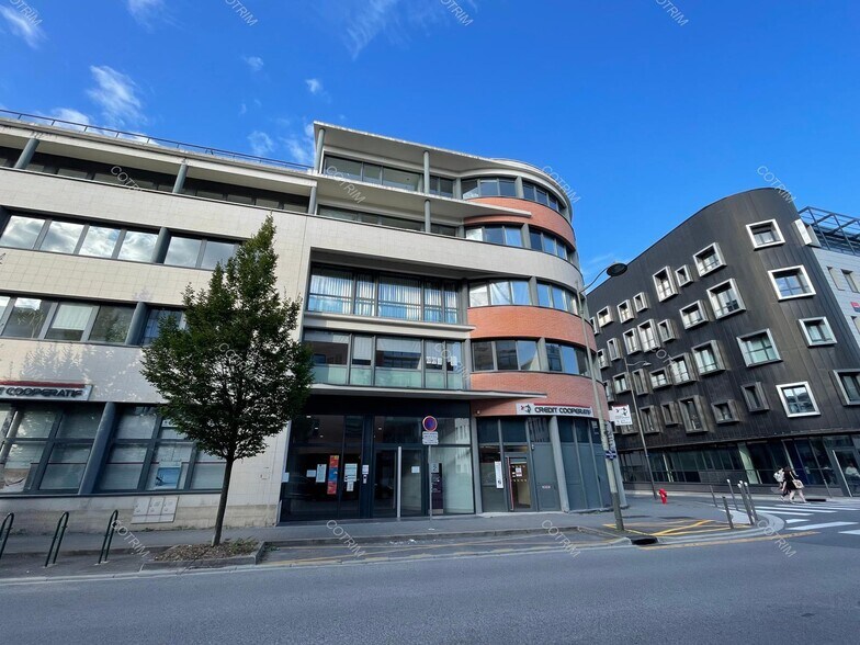 5 Rue Gaston Boyer, Reims for lease - Building Photo - Image 2 of 13