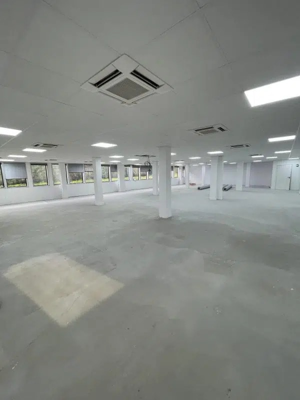 Office in Malakoff for lease Building Photo- Image 1 of 13