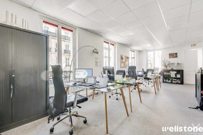 10 Rue De Rome, Paris for lease - Building Photo - Image 3 of 11
