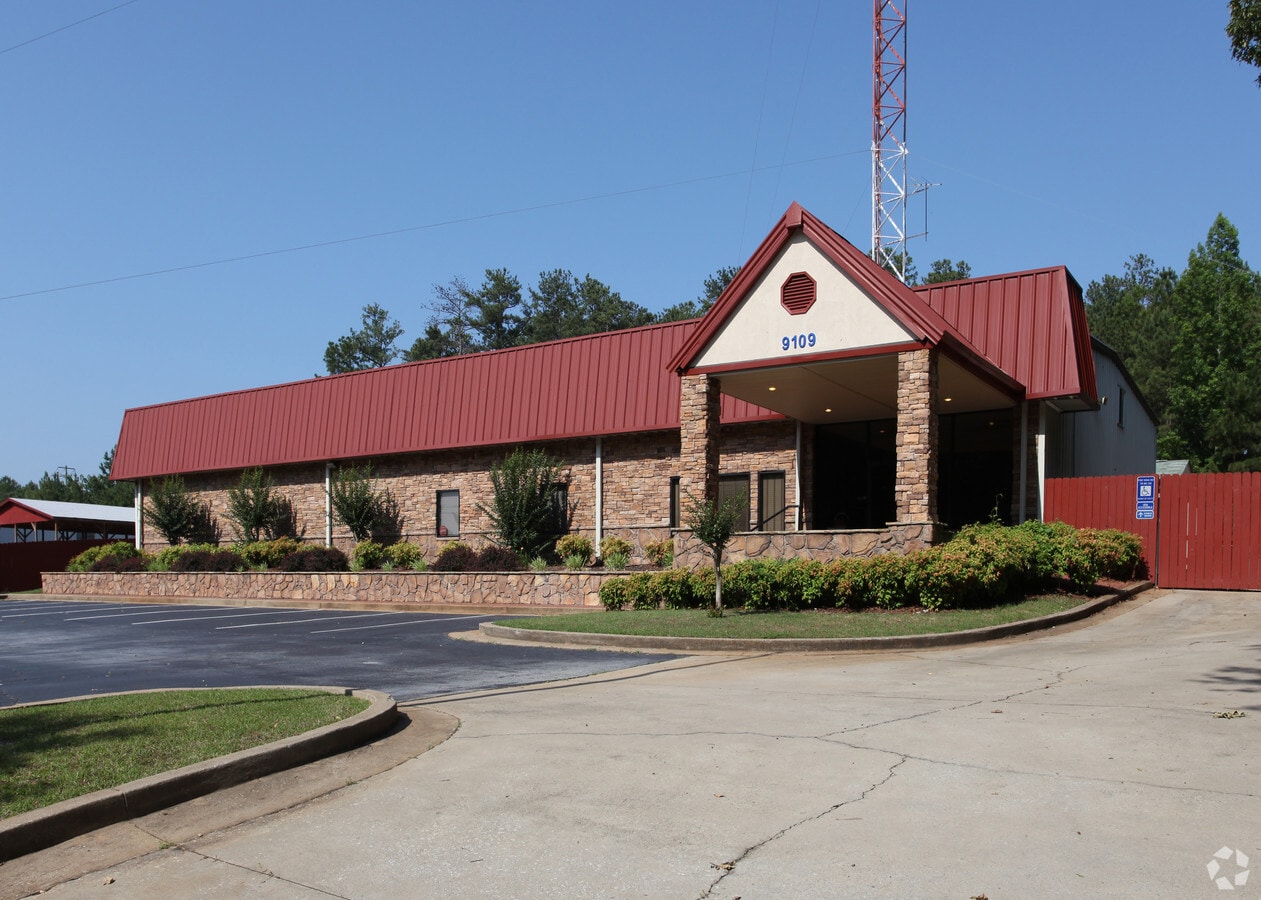 9109 Hazelbrand Rd, Covington, GA 30014