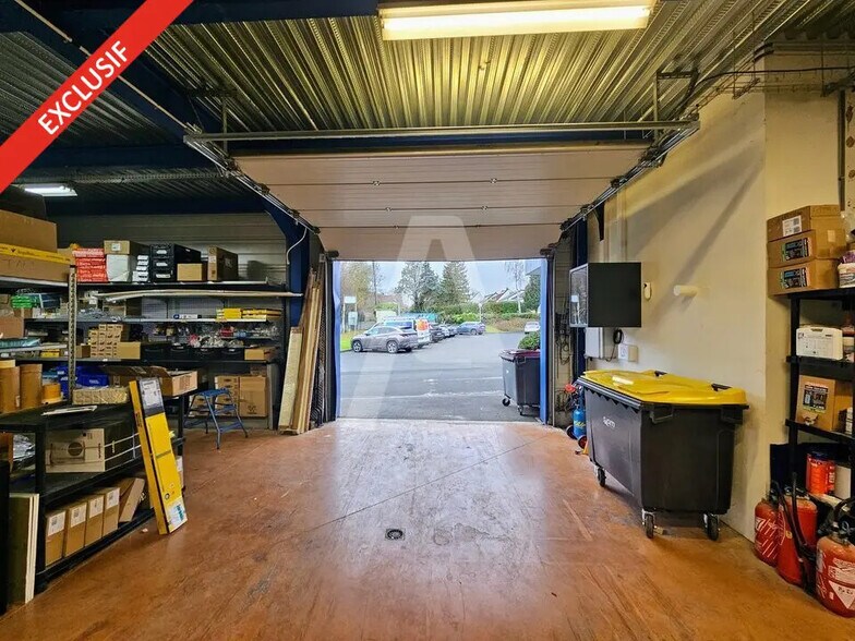 Flex in Champlan for lease - Interior Photo - Image 2 of 6