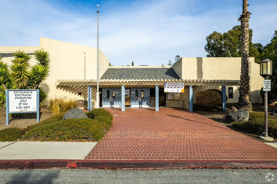 1376 Piedmont Rd, San Jose, CA for lease - Building Photo - Image 3 of 13