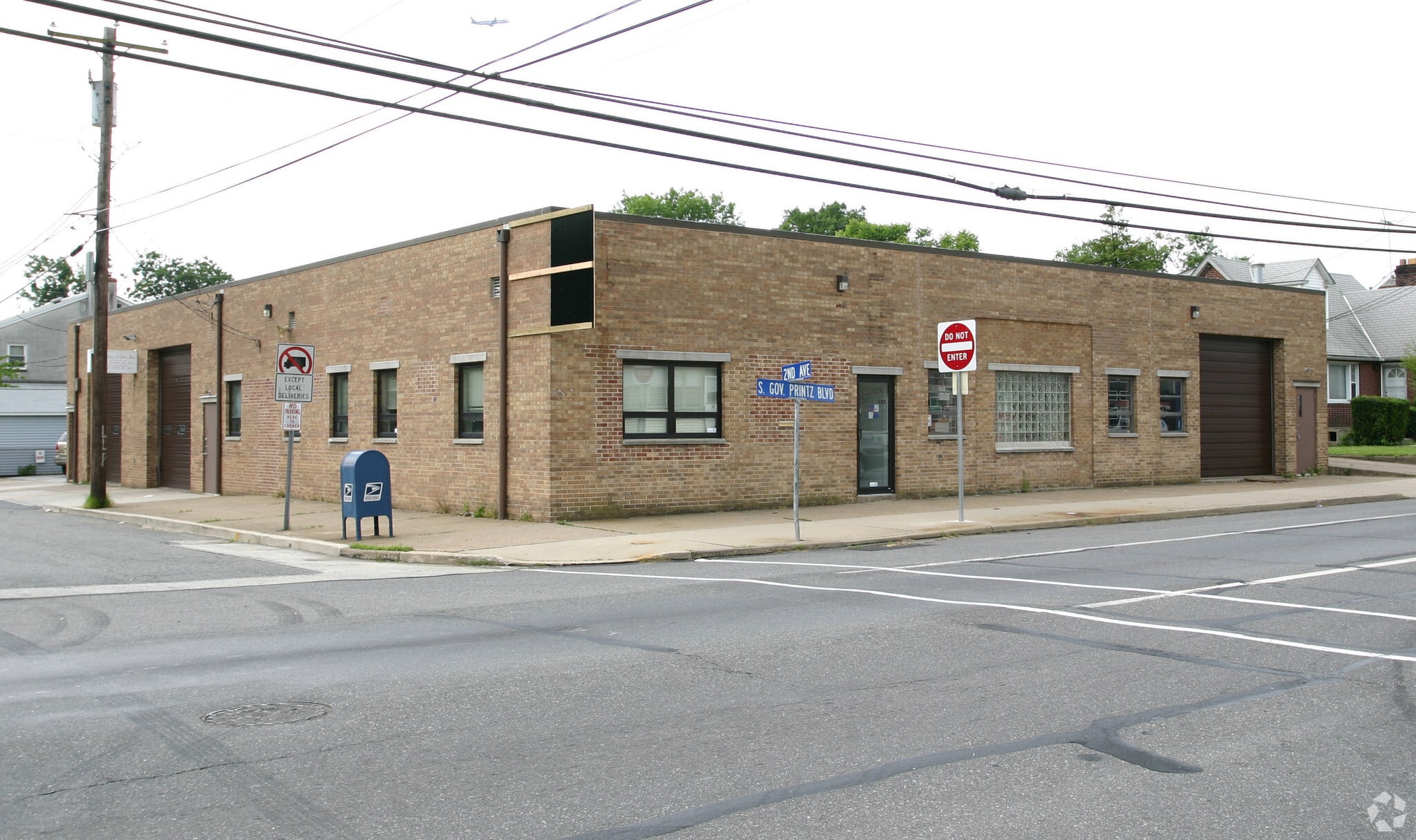 135 S Governor Printz Blvd, Lester, PA 19029 Flex for Sale