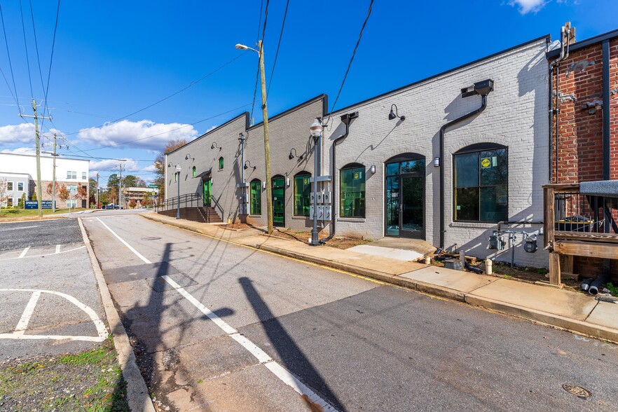 4469 Marietta St, Powder Springs, GA for lease - Building Photo - Image 2 of 8