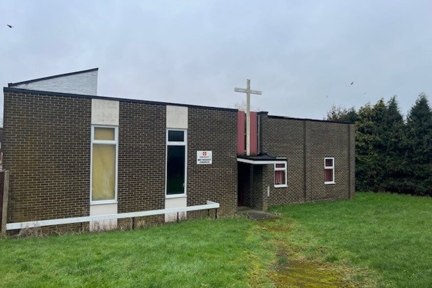 149 Kempshott Ln, Basingstoke for sale - Building Photo - Image 1 of 1