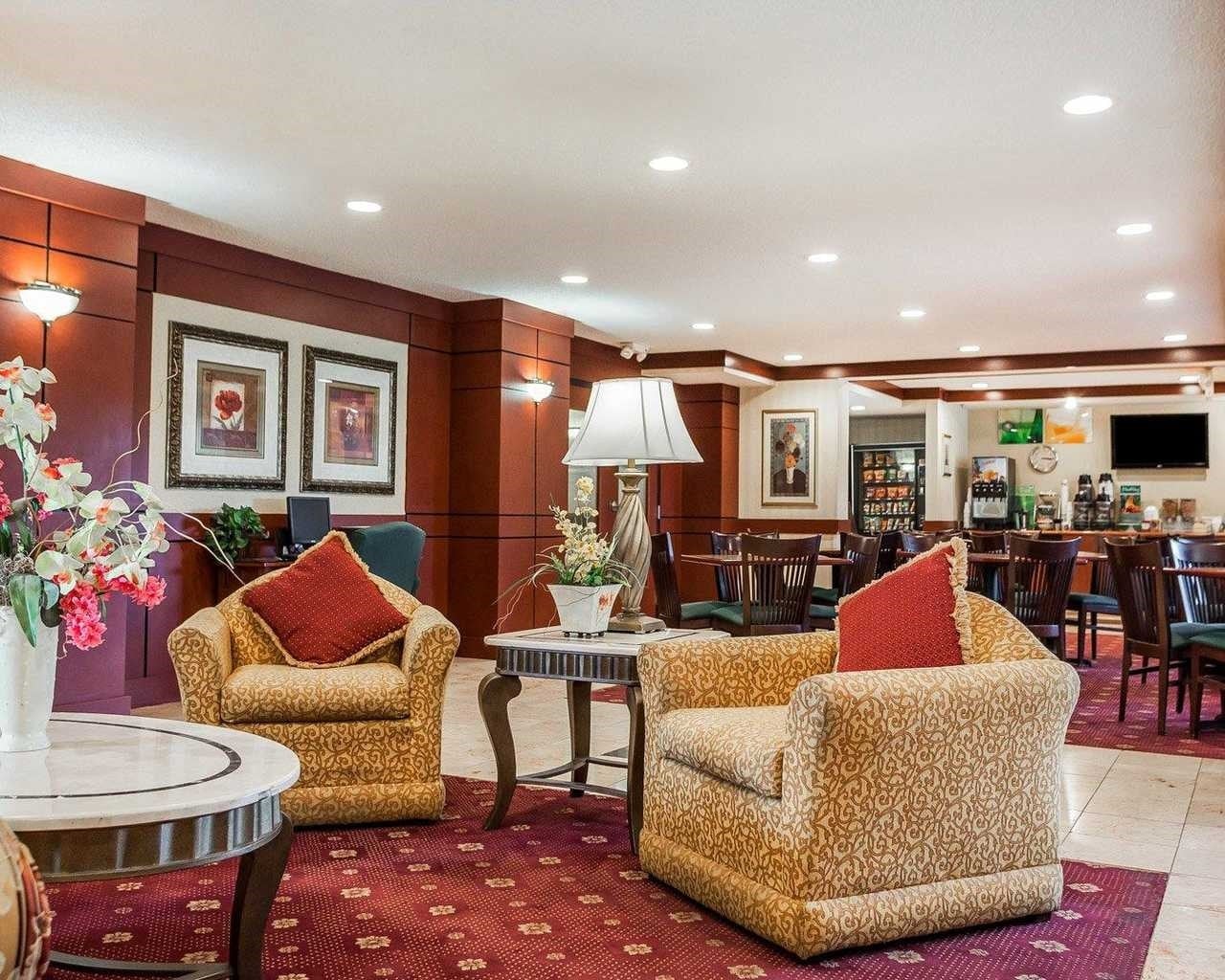 20150 W Bluemound Rd, Brookfield, WI for sale Interior Photo- Image 1 of 1