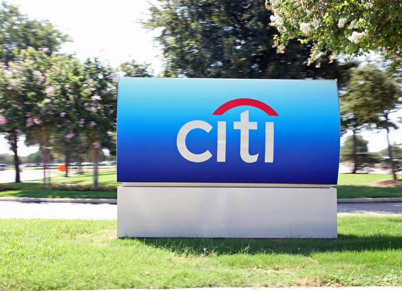 4000 Regent Blvd, Irving, TX for lease - Building Photo - Image 2 of 12