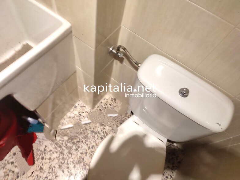 Retail in Ontinyent, Valencia for sale - Building Photo - Image 3 of 3