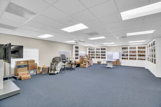 2058 14th Ave, Vero Beach, FL for lease Building Photo- Image 1 of 7