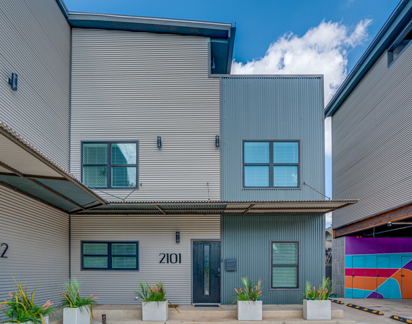 811 Montana St, San Antonio, TX for sale Primary Photo- Image 1 of 24