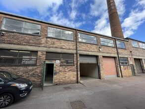 Whieldon Rd, Stoke On Trent for lease Building Photo- Image 1 of 4