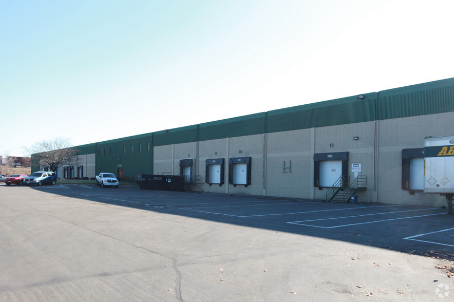 10901 Hampshire Ave S, Bloomington, MN for lease - Building Photo - Image 3 of 4