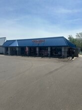 30375 Plymouth Rd, Livonia, MI for lease Building Photo- Image 2 of 13