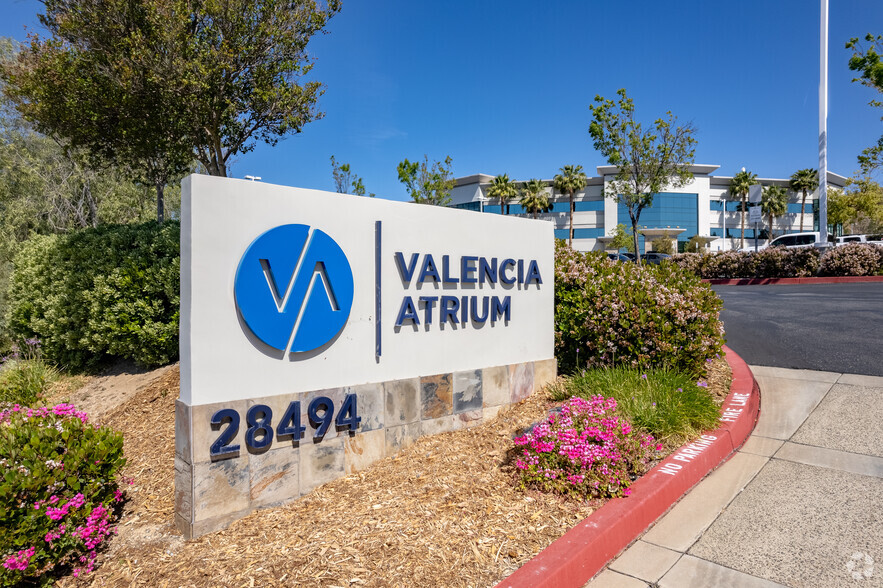 28494 Westinghouse Pl, Valencia, CA for lease - Building Photo - Image 2 of 21