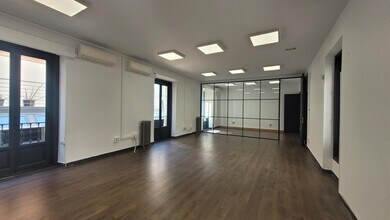 Office in Madrid, Madrid for lease Interior Photo- Image 2 of 15