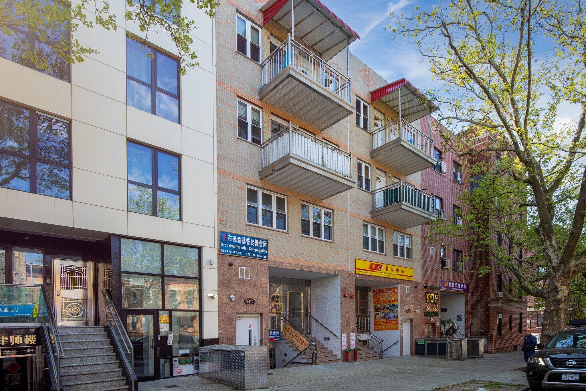 5813 6th Ave, Brooklyn, NY for sale Primary Photo- Image 1 of 1