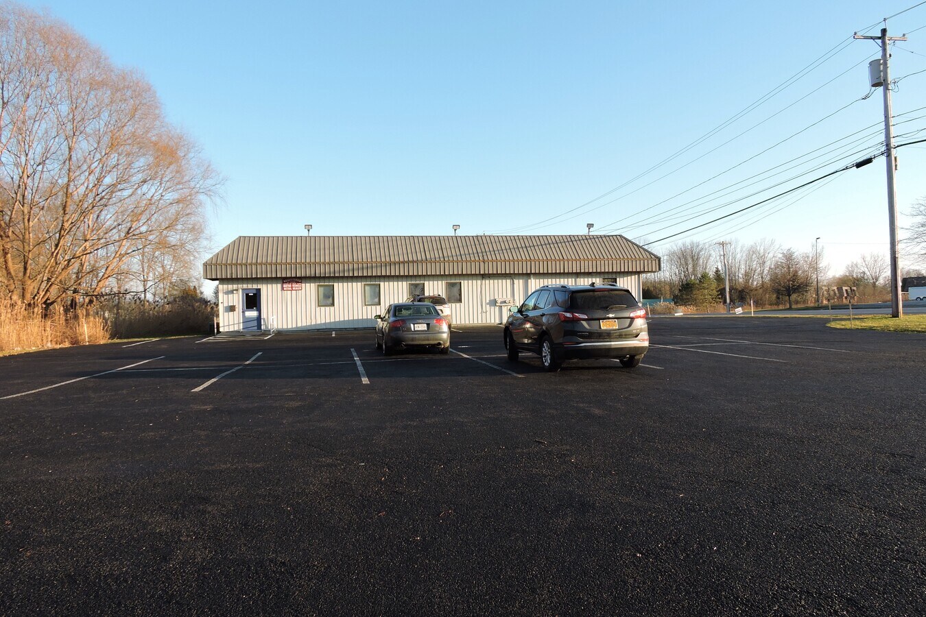 8406 Oswego Rd, Liverpool, NY 13090