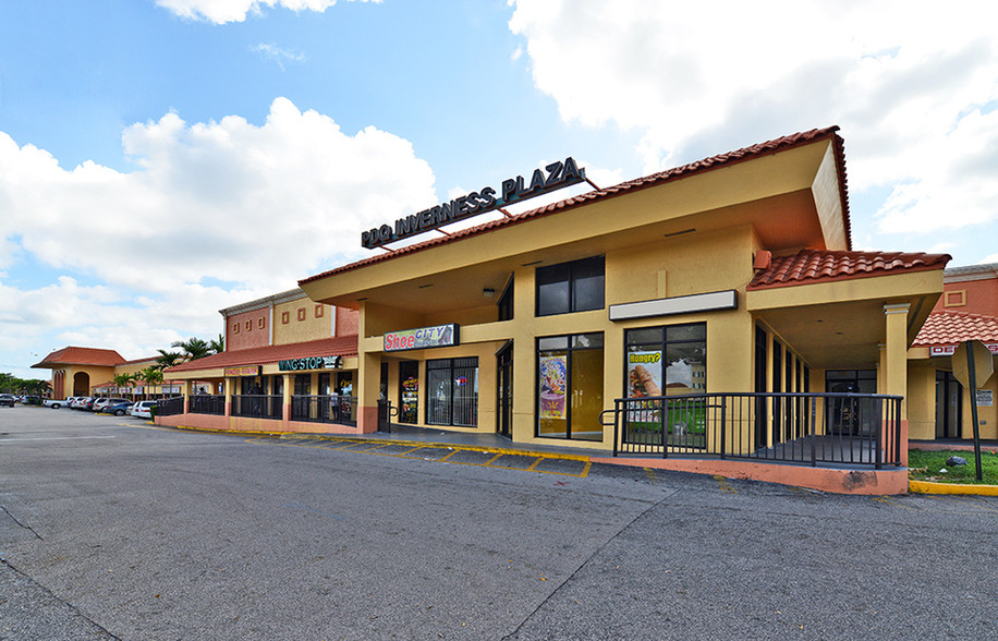 5500 W Oakland Park Blvd, Lauderhill, FL for lease - Building Photo - Image 3 of 7