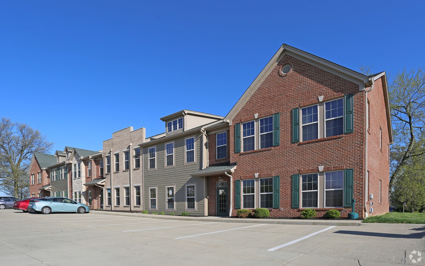 301309 Artillery Park Dr, Fort Mitchell, KY 41017