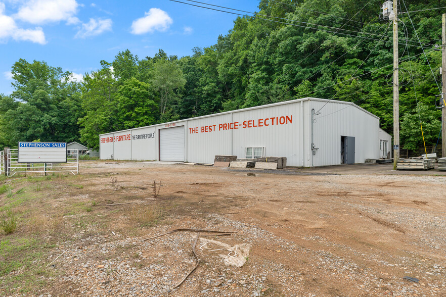 1416 Highway 70 W, Waverly, TN for sale - Primary Photo - Image 1 of 15