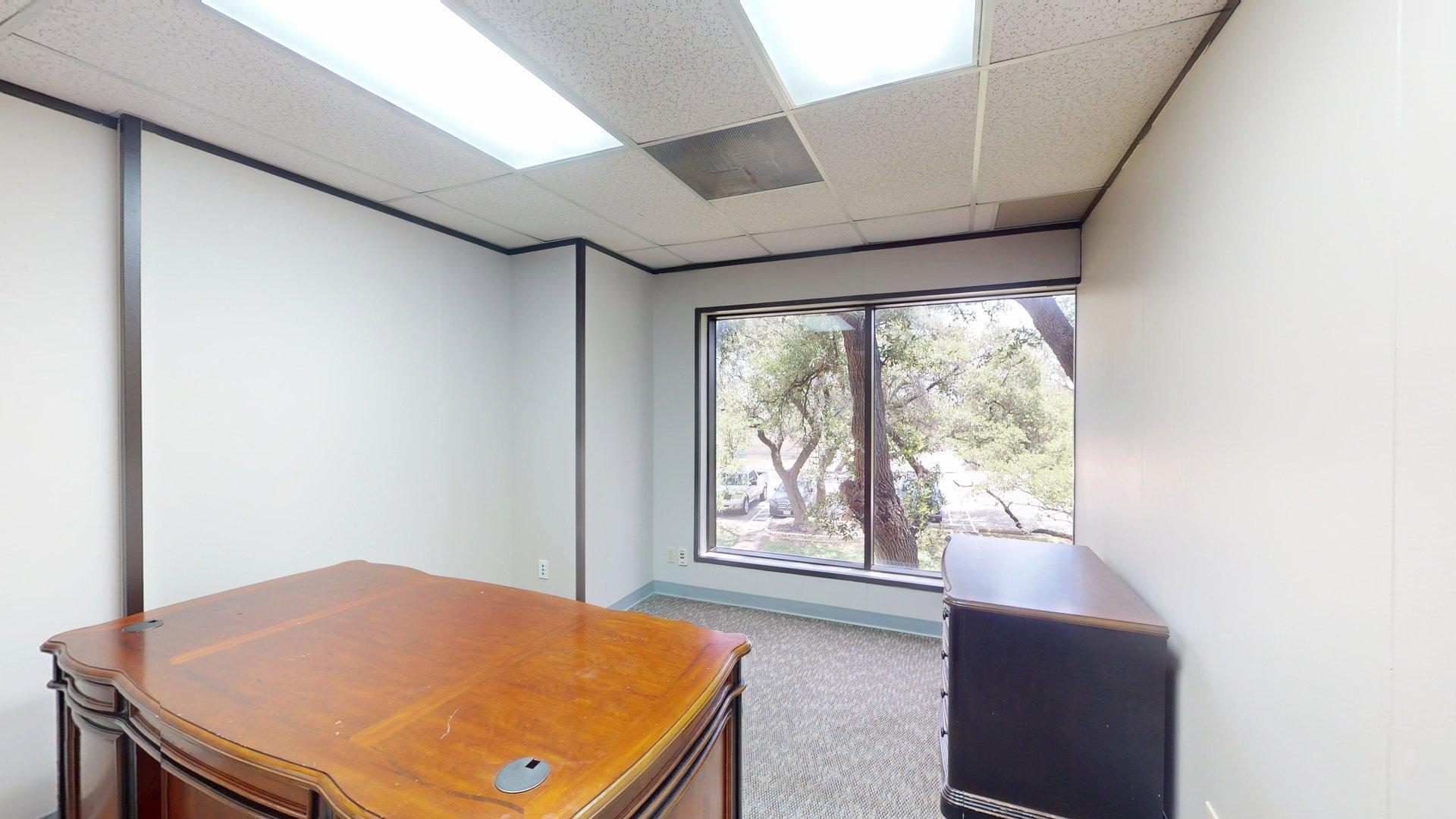 311 Ranch Road 620 S, Lakeway, TX for lease Interior Photo- Image 1 of 11