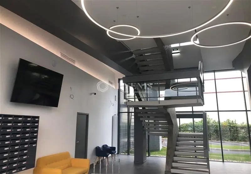 Office in Rosny-sous-Bois for lease Interior Photo- Image 1 of 7