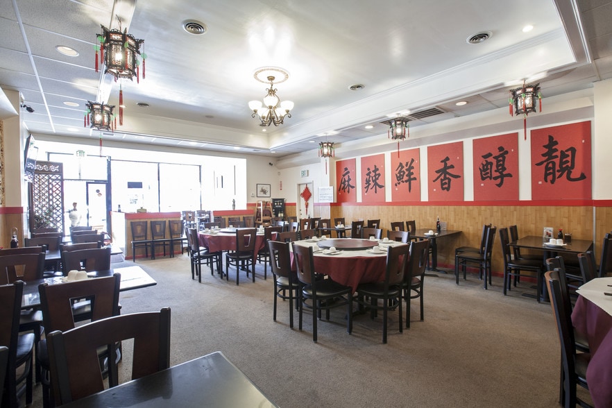 726-728 Clement St, San Francisco, CA for lease - Interior Photo - Image 3 of 7