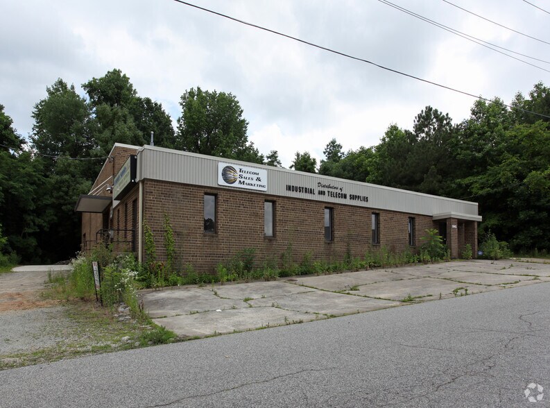 1145 Silver Ct, High Point, NC for sale - Primary Photo - Image 1 of 1