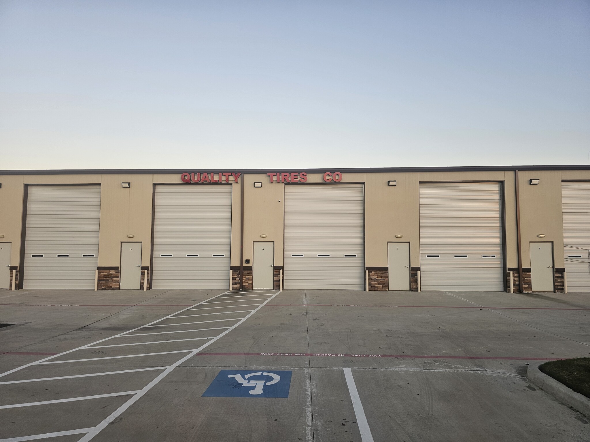 1919 FM 1092 Rd, Missouri City, TX for lease Building Photo- Image 1 of 7