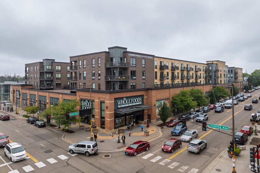 1555 Selby Ave, Saint Paul, MN for sale - Primary Photo - Image 1 of 1