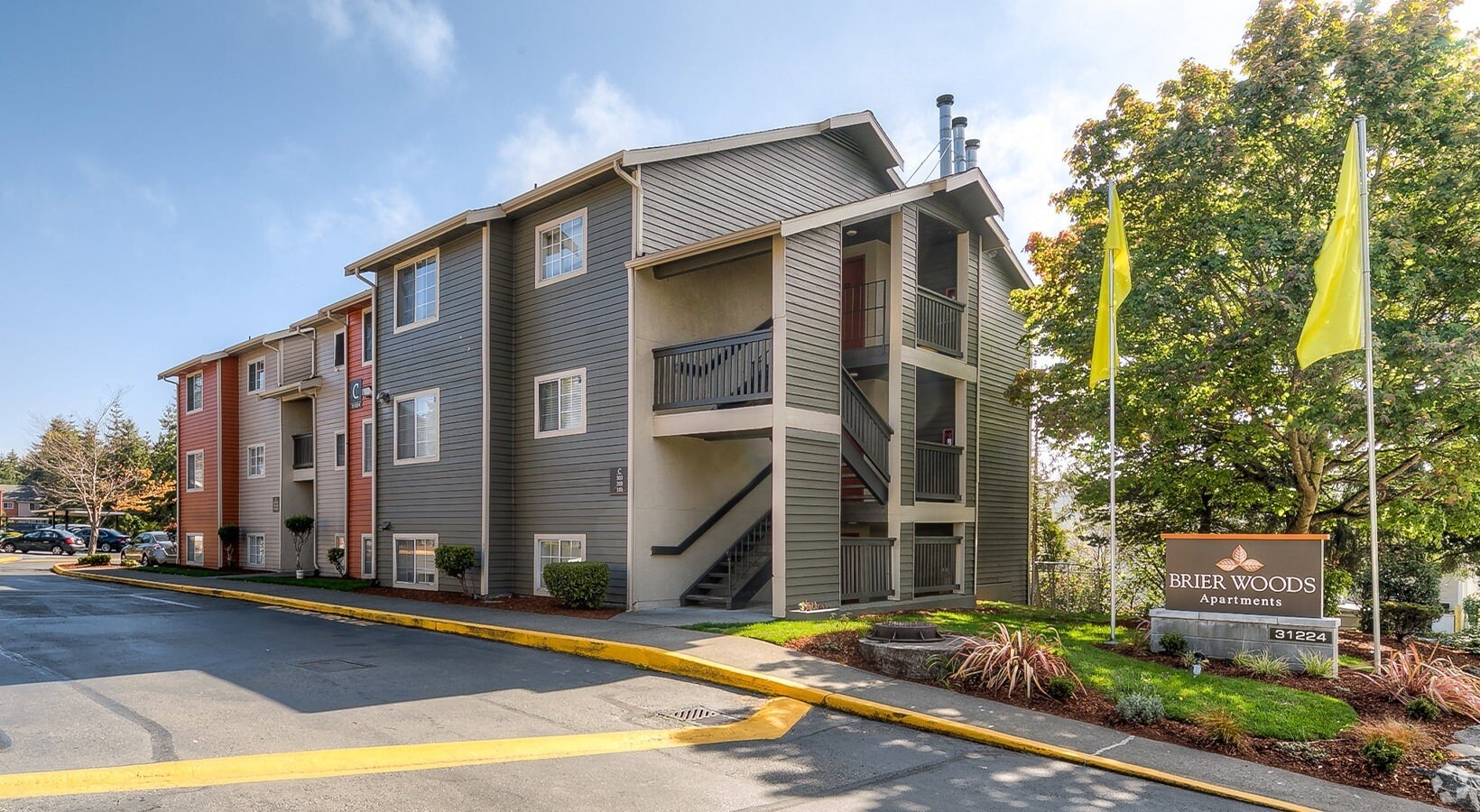 31224 Pete Von Reichbauer Way S, Federal Way, WA for sale Primary Photo- Image 1 of 1