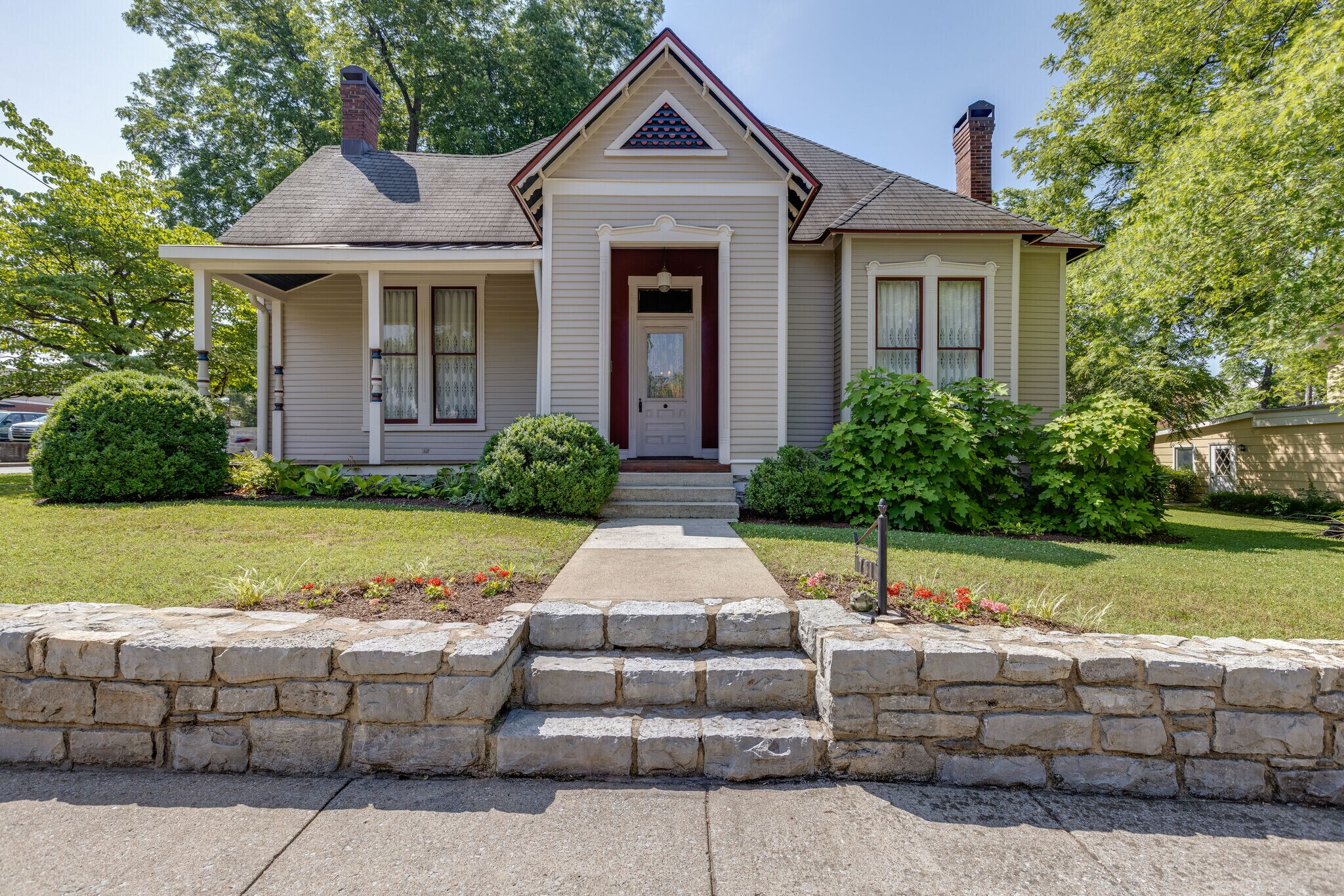 701 W Main St, Franklin, TN for sale Primary Photo- Image 1 of 1