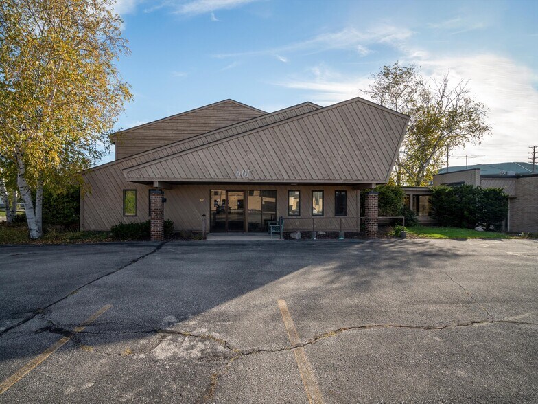 601 Buffalo St, Manitowoc, WI for lease - Building Photo - Image 1 of 10