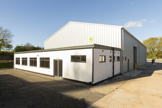 5 Dysart Rd, Grantham for lease Building Photo- Image 2 of 8