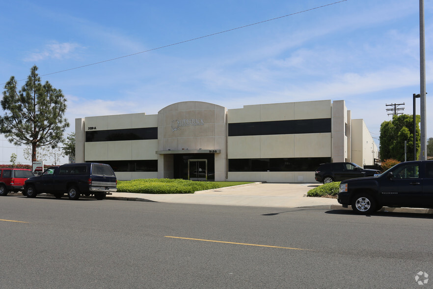 3120 Pullman St, Costa Mesa, CA for lease - Building Photo - Image 3 of 7