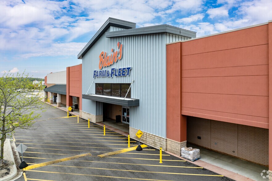 609-623 S Randall Rd, Elgin, IL for sale - Primary Photo - Image 1 of 1