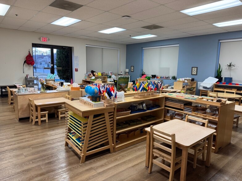 2557 Us Highway 130, Cranbury, NJ for lease - Building Photo - Image 2 of 9