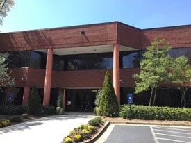 Perimeter Park Office Bldg - Commercial Real Estate
