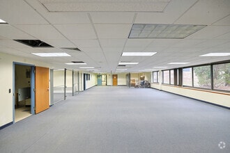 580 Main St, Bolton, MA for lease Interior Photo- Image 2 of 5