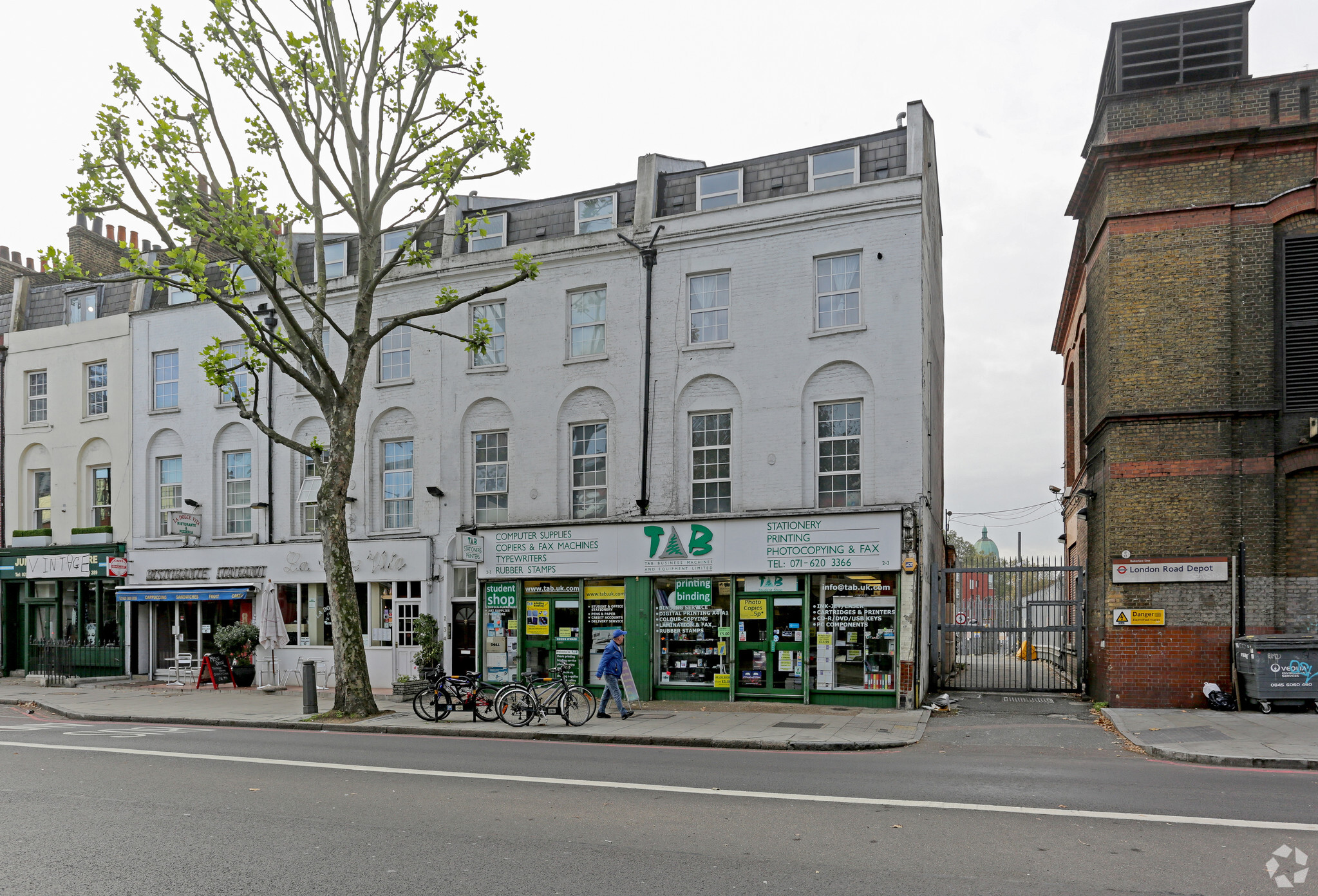 2-3 London Rd, London for sale Primary Photo- Image 1 of 1