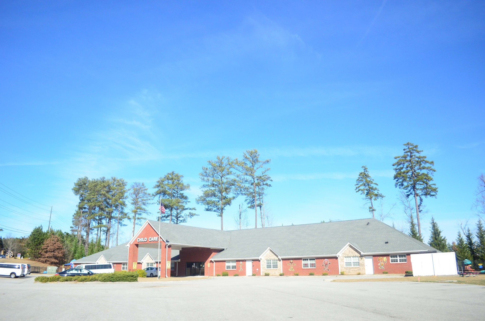 1070 Cedarcrest Rd, Dallas, GA for sale Primary Photo- Image 1 of 1